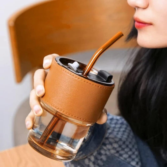 Glass Reusable Sipper Bottle with Leather Sleeve Glass Coffee Mug with Silicone Straw and Leakproof Lid Tumbler for Coffee, Tea, Milk Beverages Mug for Home, Office, Travel (400ml)